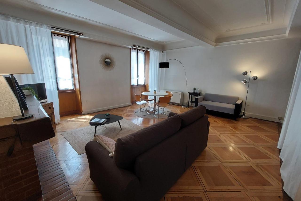 Le Vintage - Appartement En Plein Coeur De La Vieille Ville อานซี ภายนอก รูปภาพ